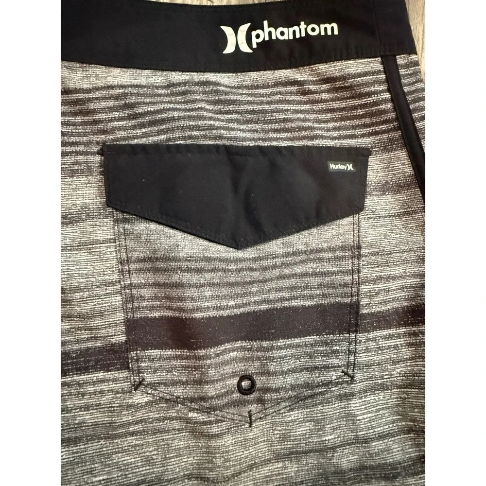 Hurley Phantom Summer Board Shorts Men's Size 36 Gray Stripe Swim Surf Beach